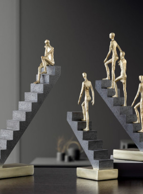 现代轻奢抽象艺术楼梯人物摆件客