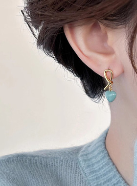 Doro朵兰の「夏天蓝色」小爱心耳钉小众设计耳环2025新款海边耳饰