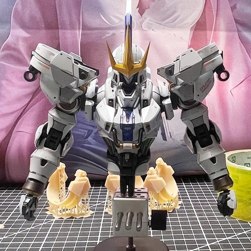 丰碑改件多鲁基斯模型