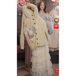 0128直播275高端新年焕新新品油画黄水晶刺绣外套裙子2件套80-120