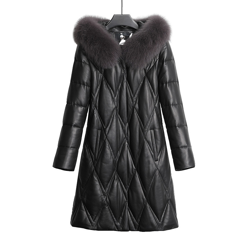 2023冬季时尚狐狸毛领连帽中长款大码羽绒服外套女真皮绵羊皮皮衣
