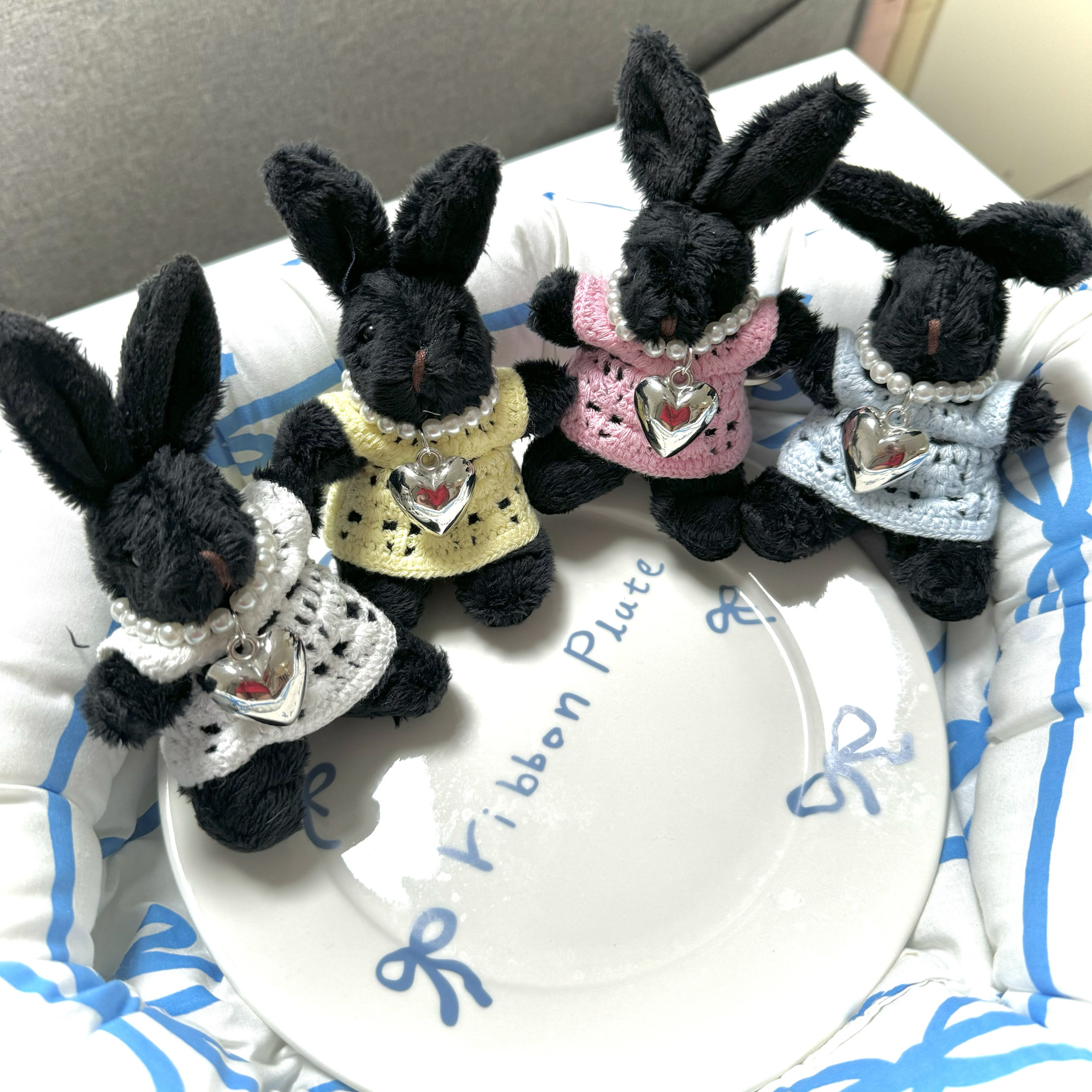 日韩可爱卡通兔子爱心项链裙子挂件手机包包钥匙扣汽车玩偶毛绒