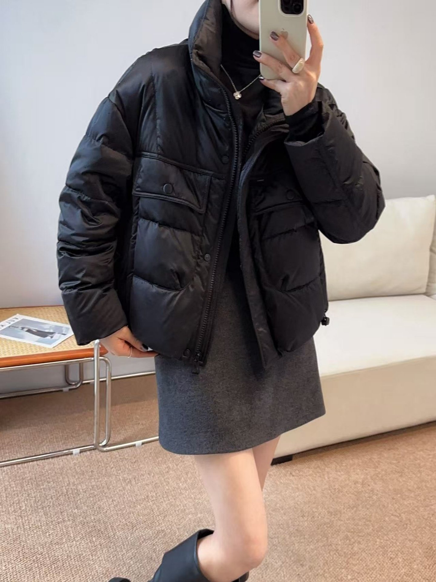 立领加厚保暖短款白鸭绒羽绒服女欧货2026冬宽松休闲小个子外套