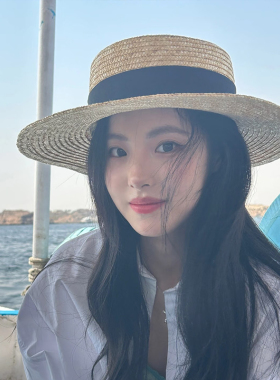 法式复古平顶大沿草帽女夏季海边度假沙滩防晒帽子遮阳帽平沿礼帽