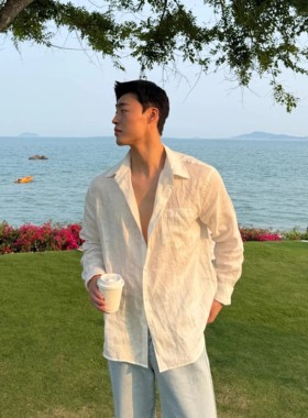 老钱风白色防晒亚麻衬衫男夏季冰丝海边度假长袖衬衣痞帅轻薄外套