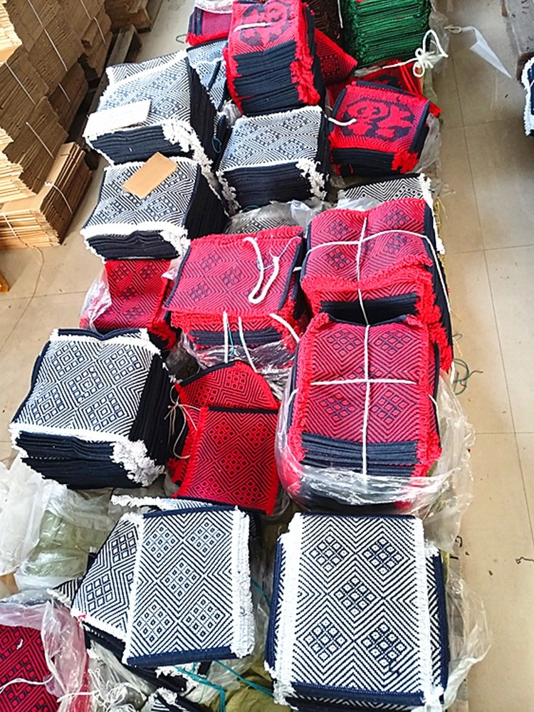实木马扎布面红木马扎面凳子图片