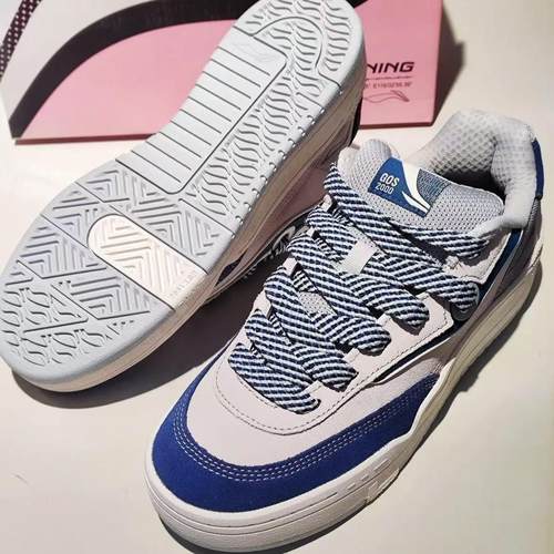 李宁板鞋2024秋季极限运动系列男子透气耐磨舒适滑板鞋AEPSA55-2