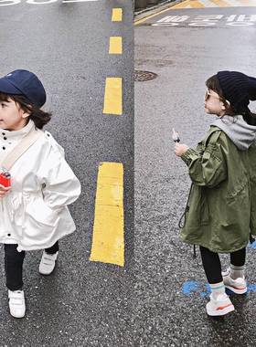 女童绿色白色外套系绳韩版新品春装风衣百搭外衣2025春秋装新款