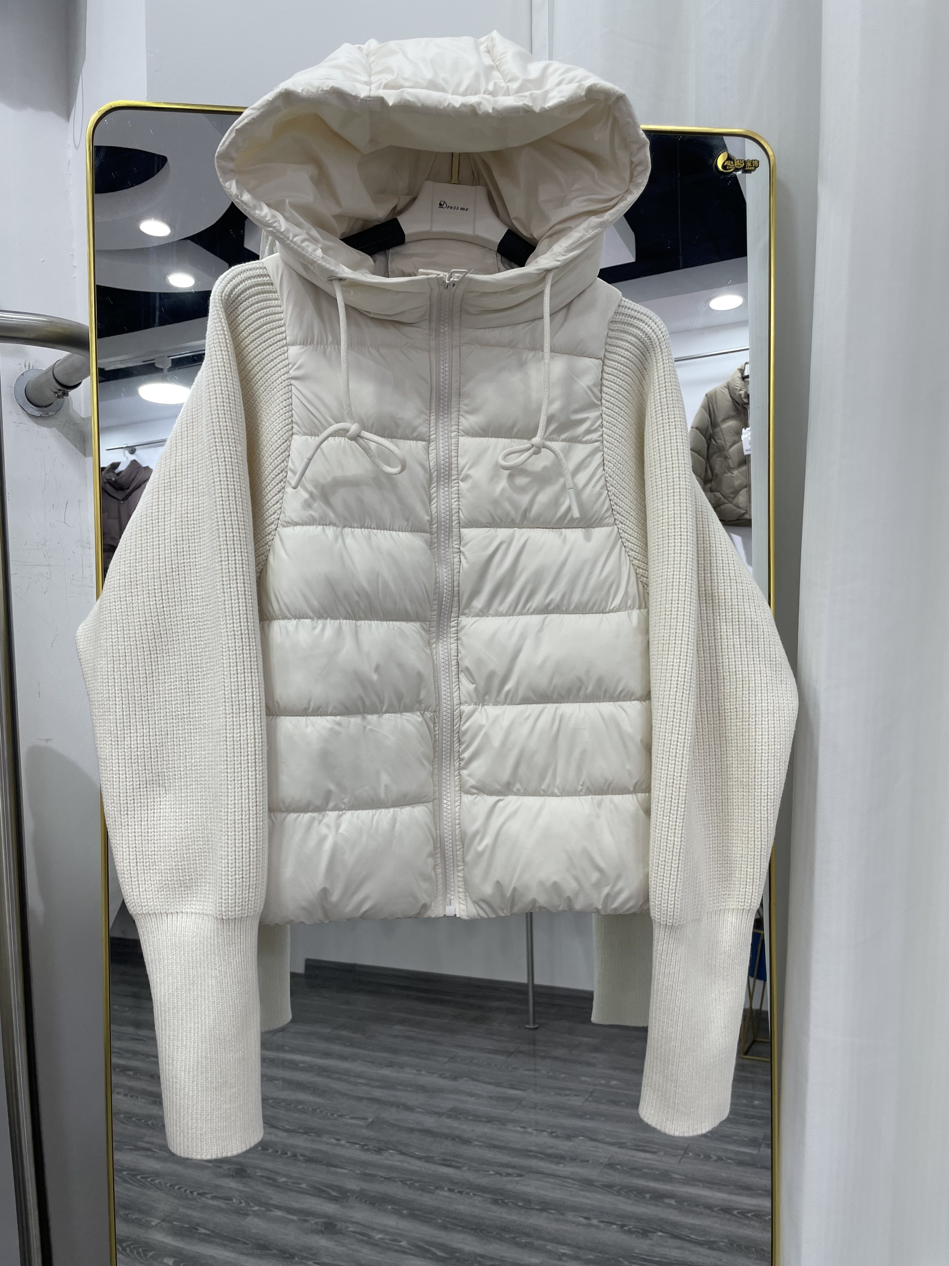 2025新款棉服女短款连帽加厚保暖外套棉衣面包服棉袄针织衫8808