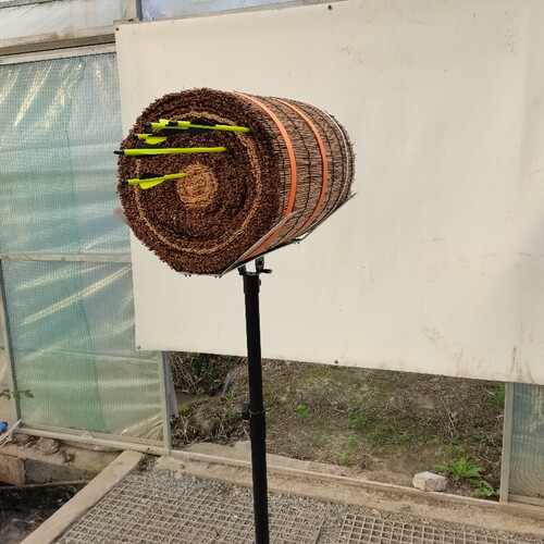 卷蒿箭靶轻松拔箭100磅可用