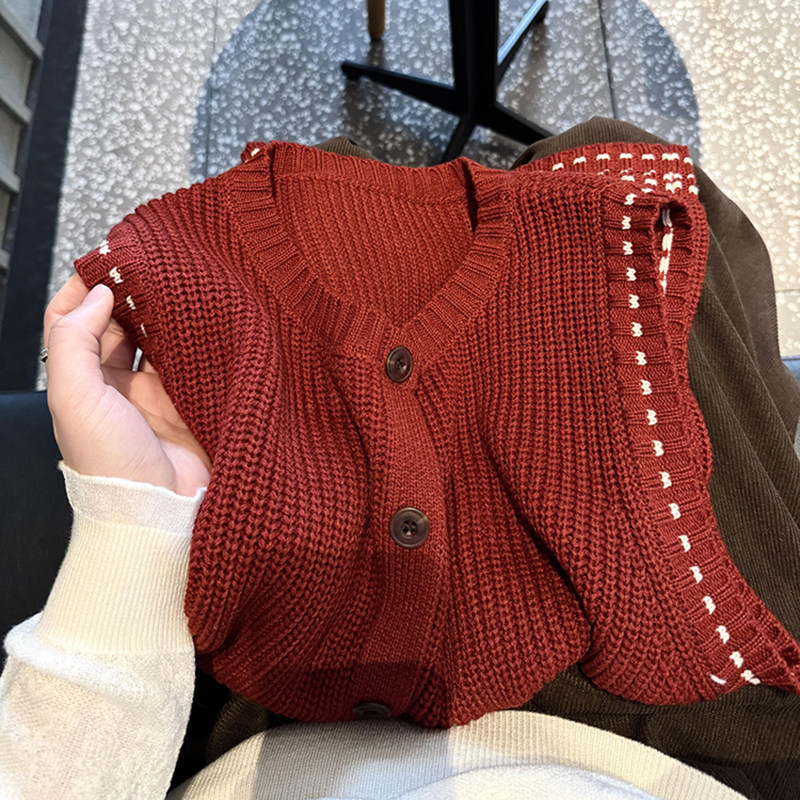 欧麦嘎系列！红色圆领明线排扣针织背心早春新款设计感叠穿小马甲