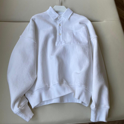 米白色三粒扣棉质卫衣单口袋上衣