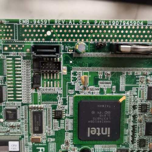 议价机EMB-9459T REV.B1工控主板实物图测可维修