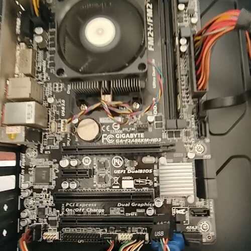 议价A10-7700k处理器+GA-F2A88XM-HD3主板+可维修