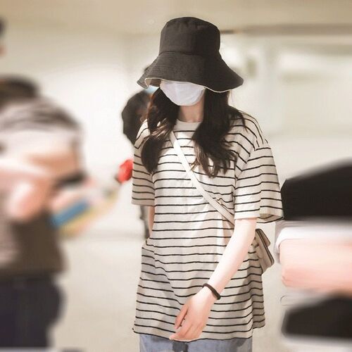 迪丽热巴同款宽松休闲复古条纹短袖T恤女韩版夏季情侣款休闲上衣