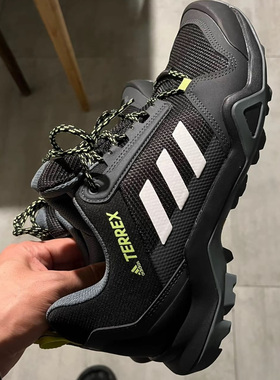 adidas Terrex AX3 户外登山 防滑耐磨 时尚潮流 登山鞋徒步鞋