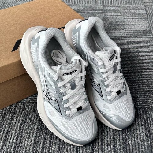Mizuno/美津浓ASTROX跑步鞋