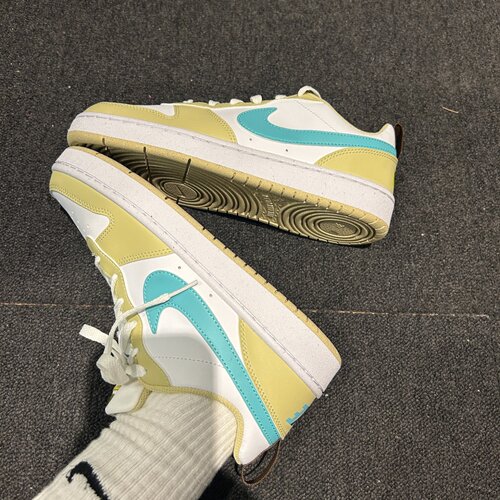 耐克CourtBorough复古板鞋