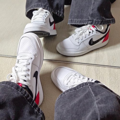 Nike运动时尚休闲板鞋