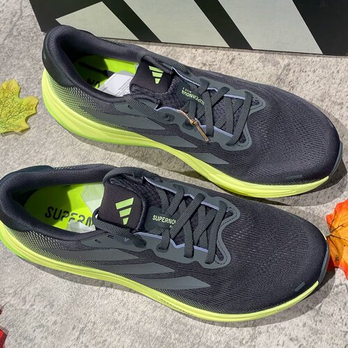 adidasSUPERNOVARise2慢跑跑鞋