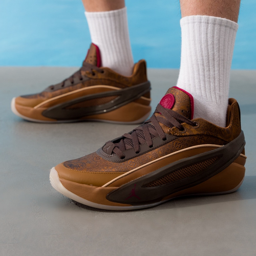 Jordan/乔丹LUKA5篮球鞋
