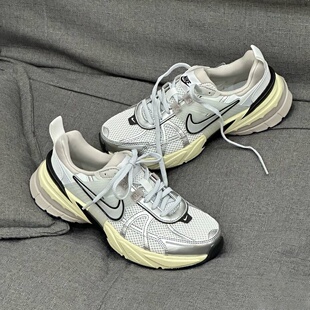 Nike/耐克 V2K Run Runtekk 轻便透气防滑耐磨百搭时尚复古跑步鞋
