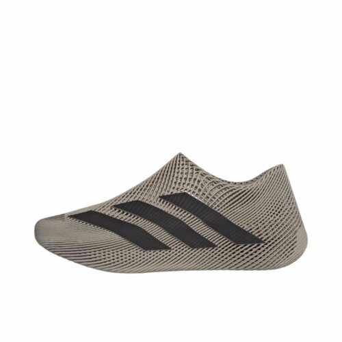 adidas跑步鞋3D打印一体舒适