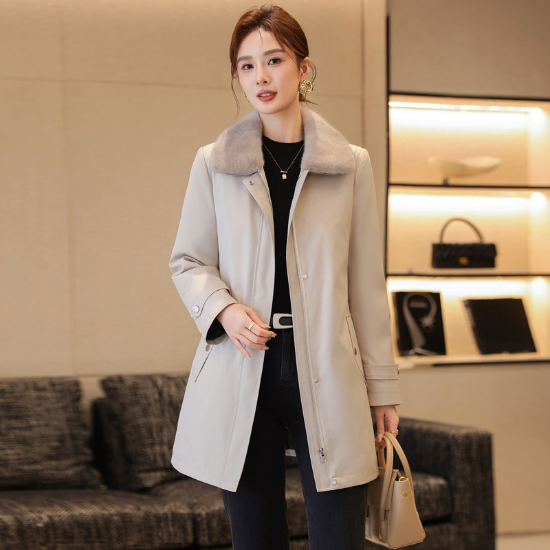 冬新款鹅绒羽绒服女中年妈妈修身