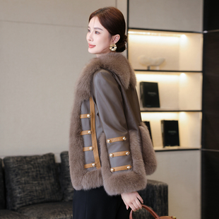 海宁真皮羽绒服皮衣女短款新款冬季大狐狸毛领时尚高端绵羊皮外套