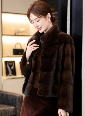 进口水貂皮大衣女新款冬年轻时尚短款海宁高端整貂毛皮草裘皮外套