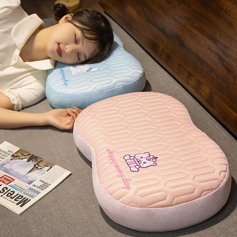 冰丝乳胶枕头助睡眠猫肚皮枕图片