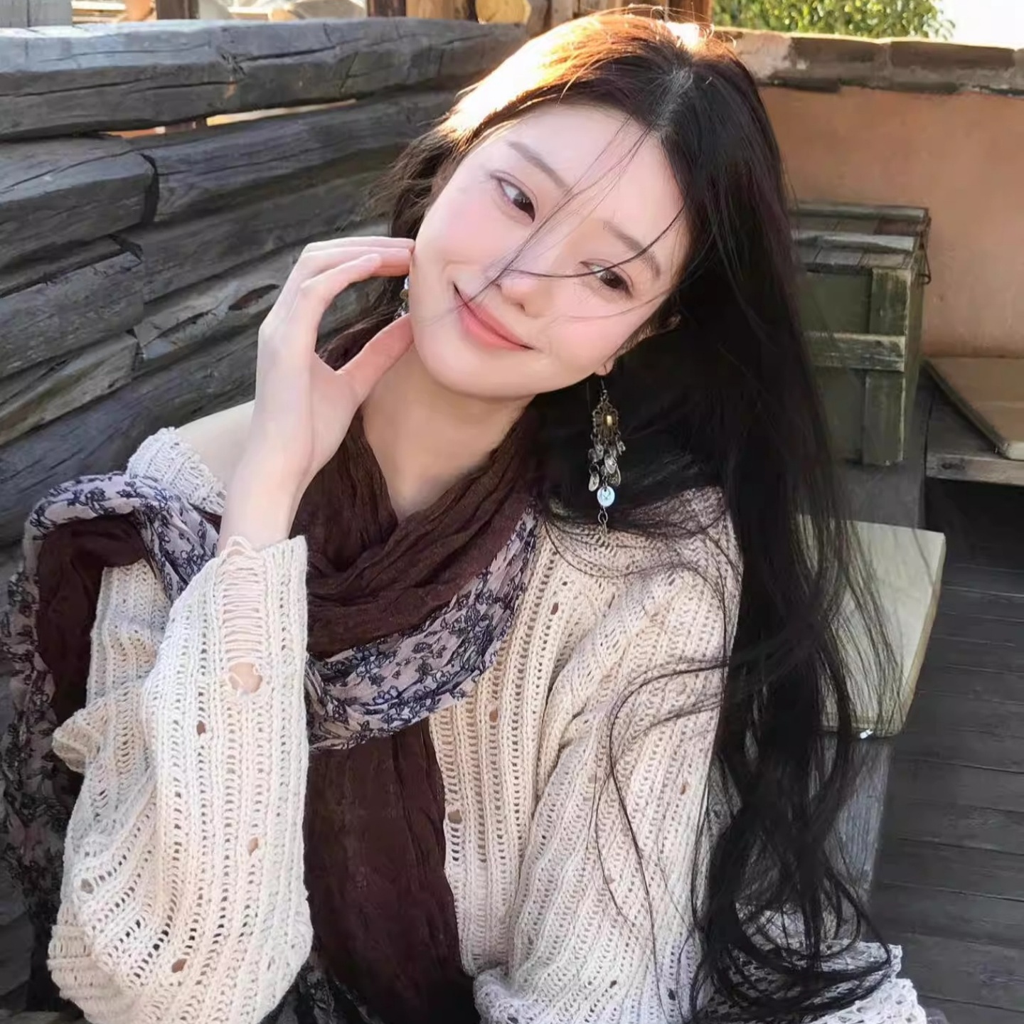 复古碎花拼接褶皱丝巾女秋冬日系文艺氛围感气质百搭长条薄款围巾