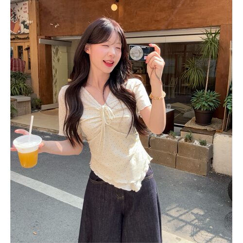 小吉家大码女装胖mm夏季简约设计感波点正肩短袖T恤收腰显瘦上衣
