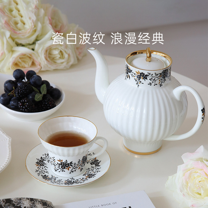 俄皇LOMONOSOV瓷白花环咖啡杯
