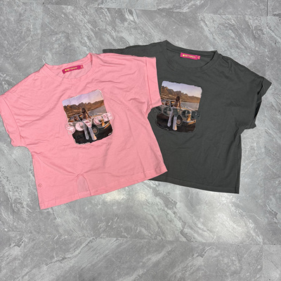 4.17 BET…. 休闲显瘦**感T恤女夏新款美式复古印花体恤上衣