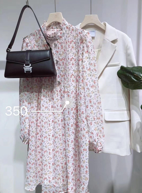 10.18 L町 春秋田园复古印花半高领中长碎花连衣裙