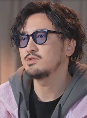 周五晚高疯王传君同款太阳眼镜夏季时尚圆脸拍照黑色墨镜女蓝色