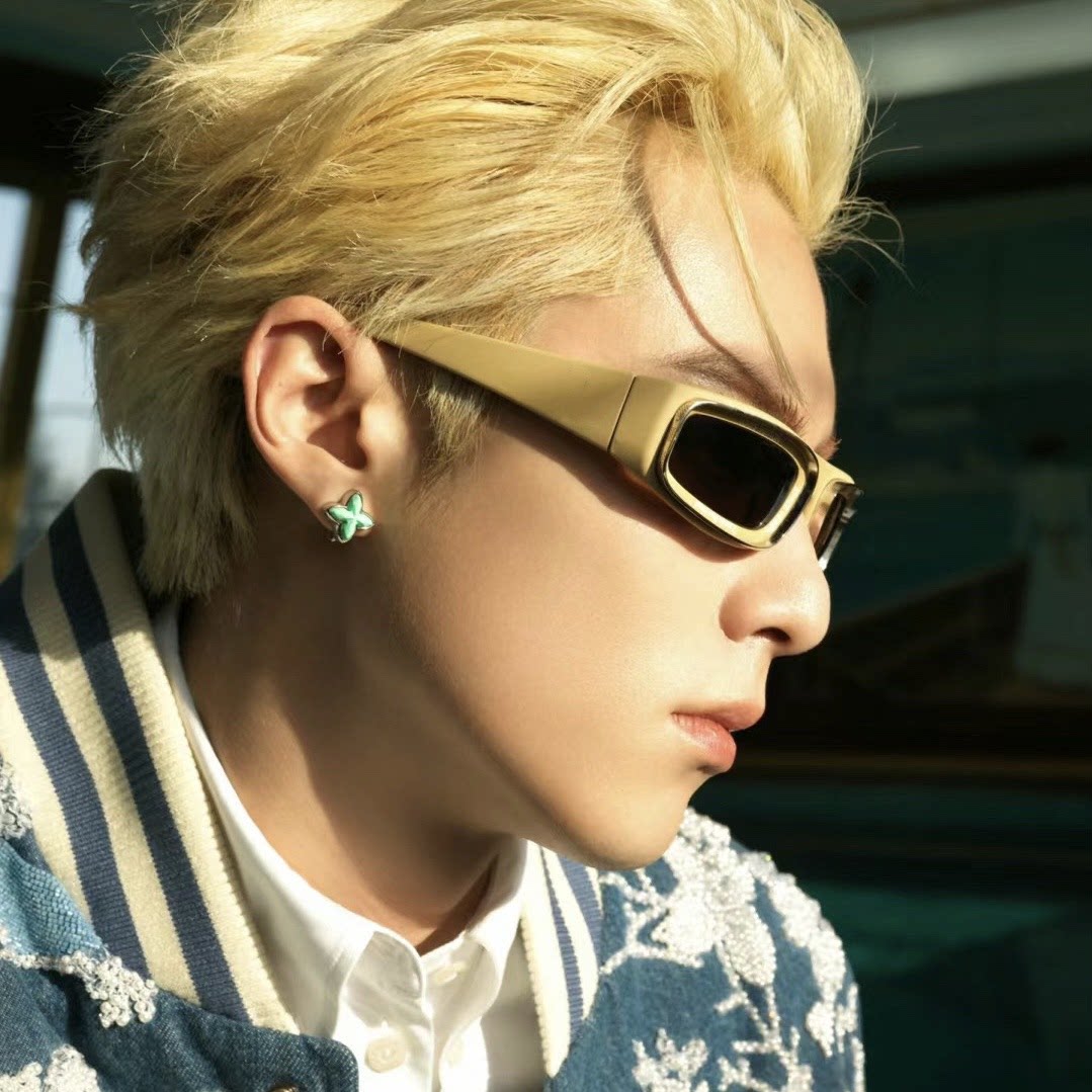 2024跨境新款大牌方框太阳镜男欧美个性双圈金属豹纹时尚简约墨镜