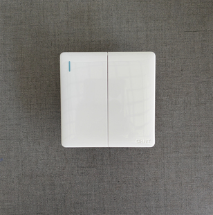 正泰开关插座86型 大板NEW2-N00400A二联双控开关 二开双控开关