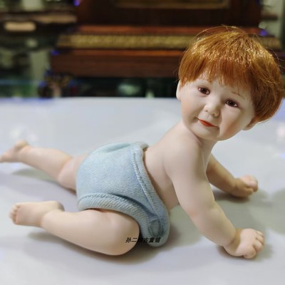 The Ashton Drake美术馆发行著名艺术家Titus Tomescu创作瓷娃娃