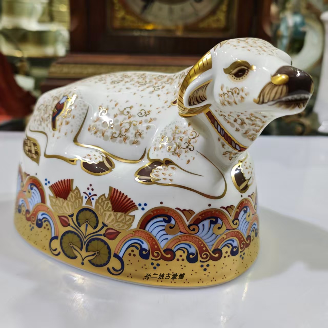 英国原产Royal Crown Derby22K镏金骨瓷全手绘水牛动物镇纸摆件