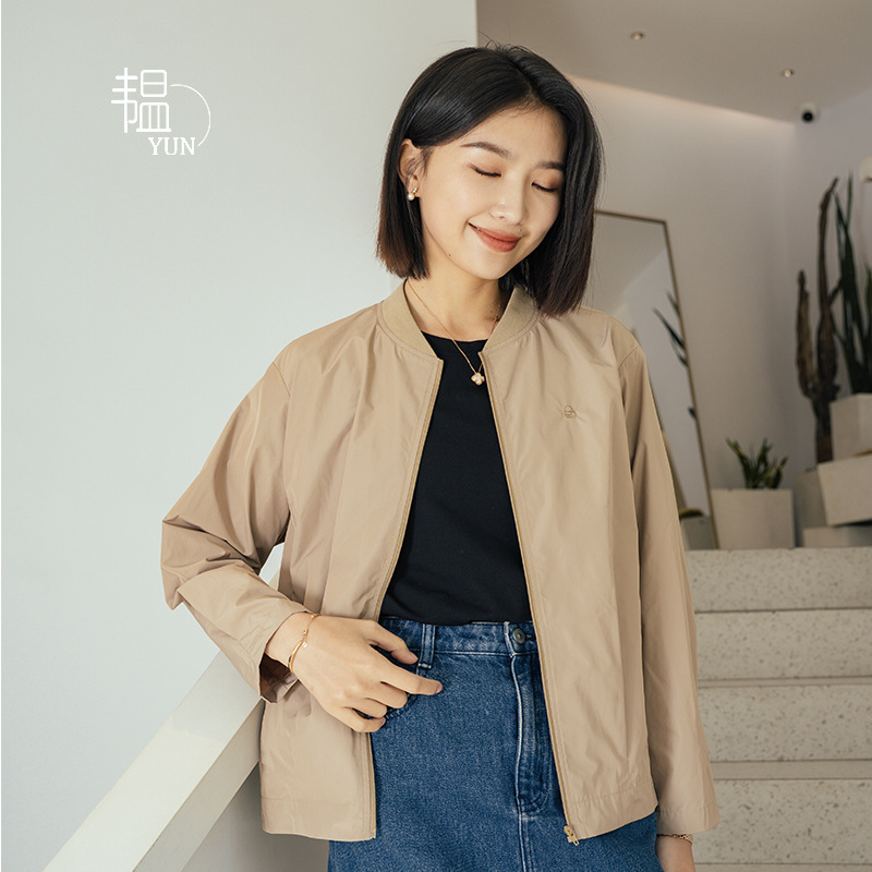 严选YUN韫2025春季设计感拉链外套女高级感小个子短款上衣短外套