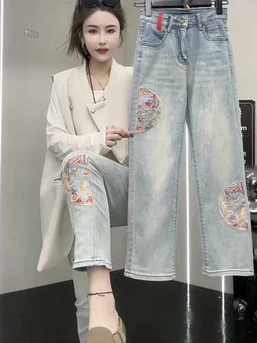 新中式国风刺绣烟管裤女