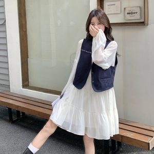 学院风藏青牛仔马甲蕾丝连衣裙两件套2C119-1179-P180-K288图片