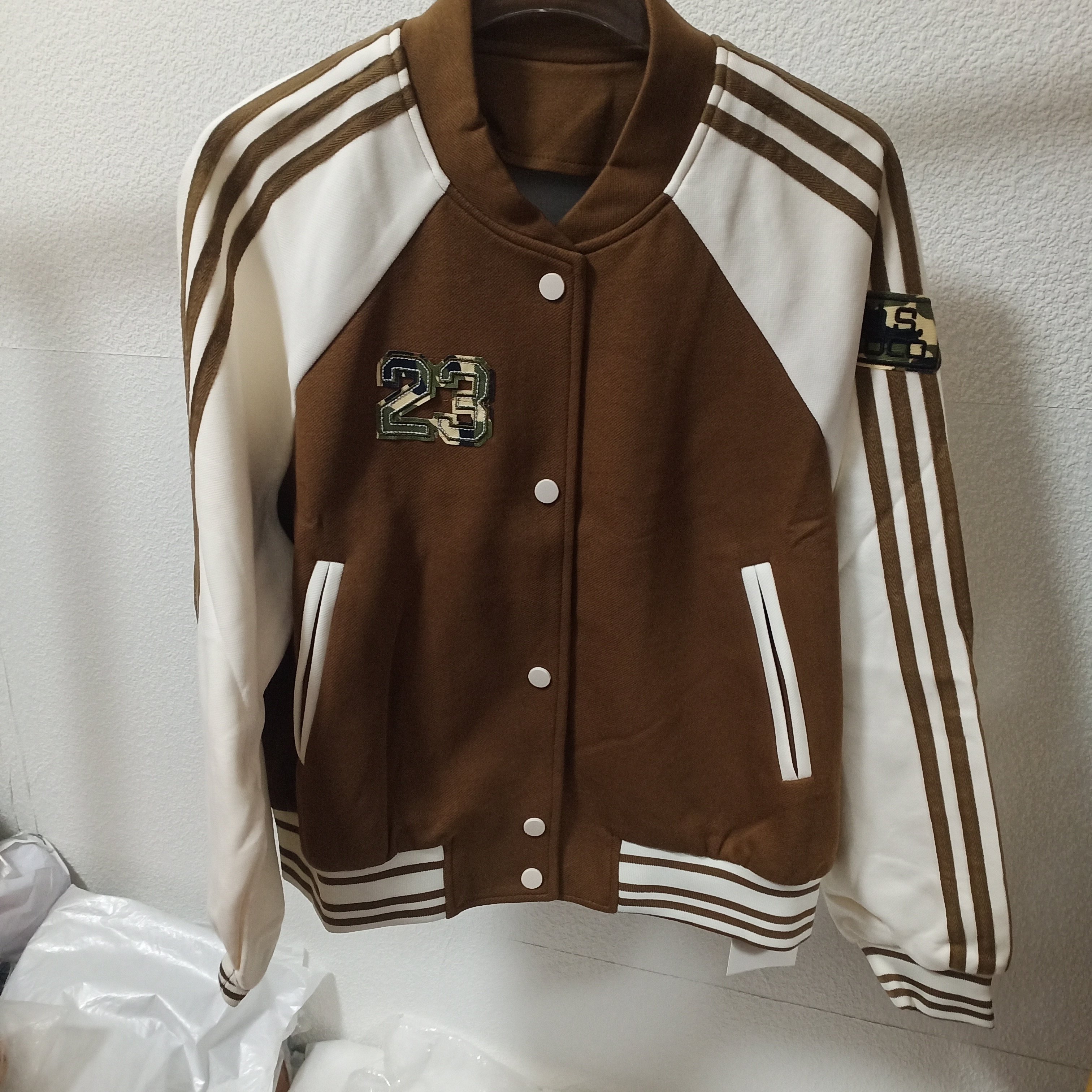 秋冬季新款韩版宽松休闲百搭棒球服外套女时尚减龄撞色夹克上衣潮