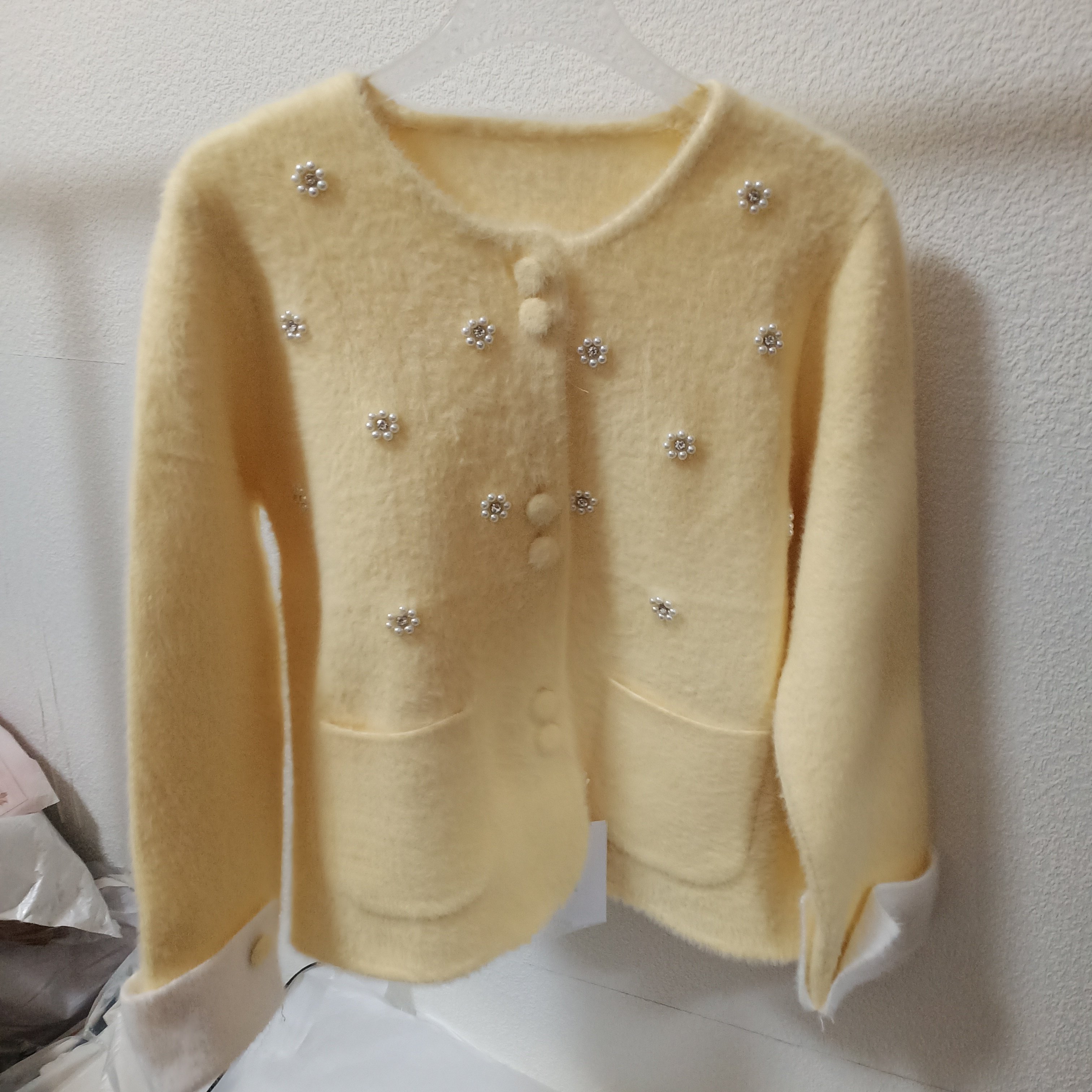 2026秋冬新款韩版时尚圆领钉珠毛绒外套女设计感宽松休闲外搭上衣,女装/女士精品,短外套,淘宝优惠券,粉丝福利购,淘宝优惠卷