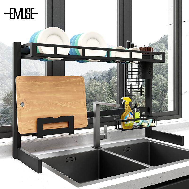 水槽上方黑色晾放碗架子收纳