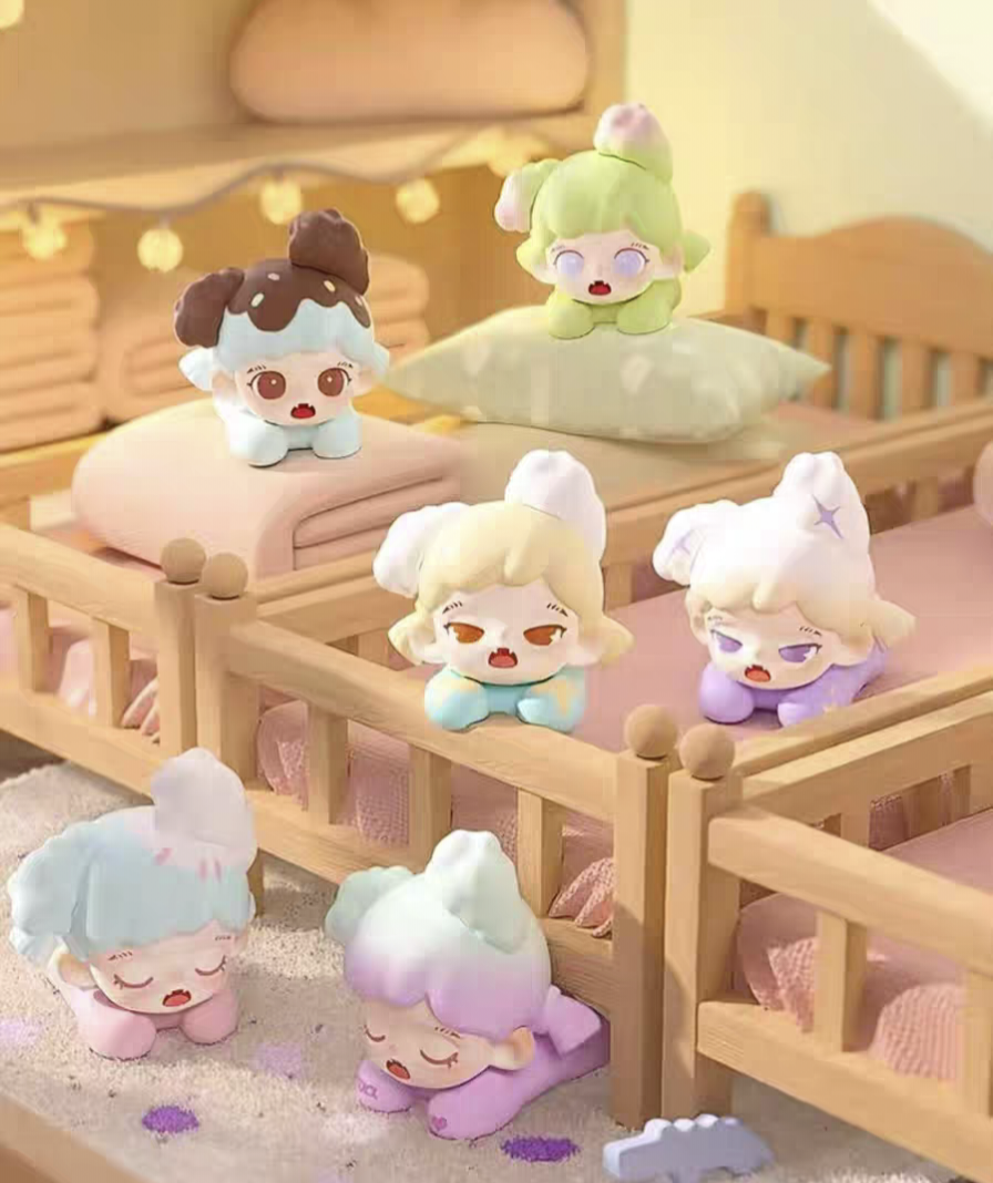 正版Zoraa小小幼稚园萌粒盲袋盲盒摆件手办礼物潮流玩具公仔女生