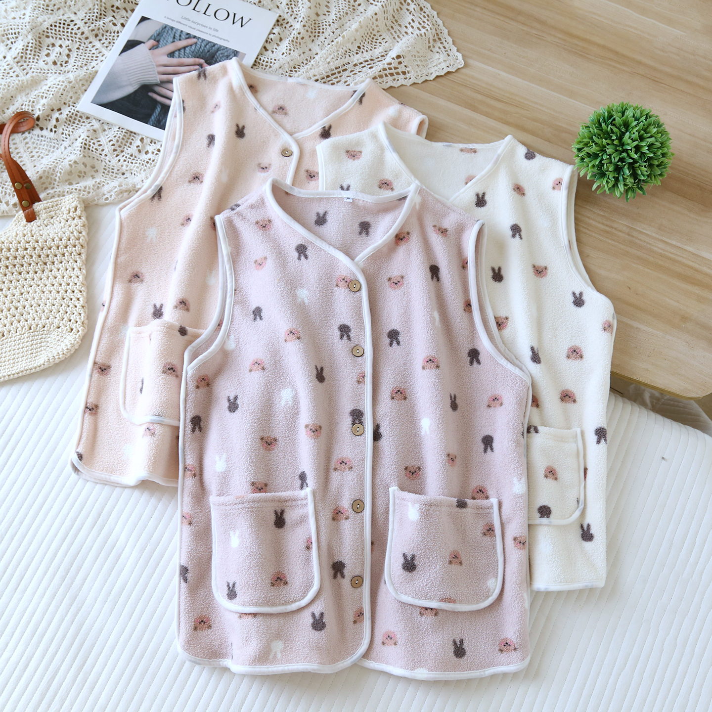 马甲女外穿冬季珊瑚绒睡衣上衣单件加绒加厚2025新款坎肩保暖背心