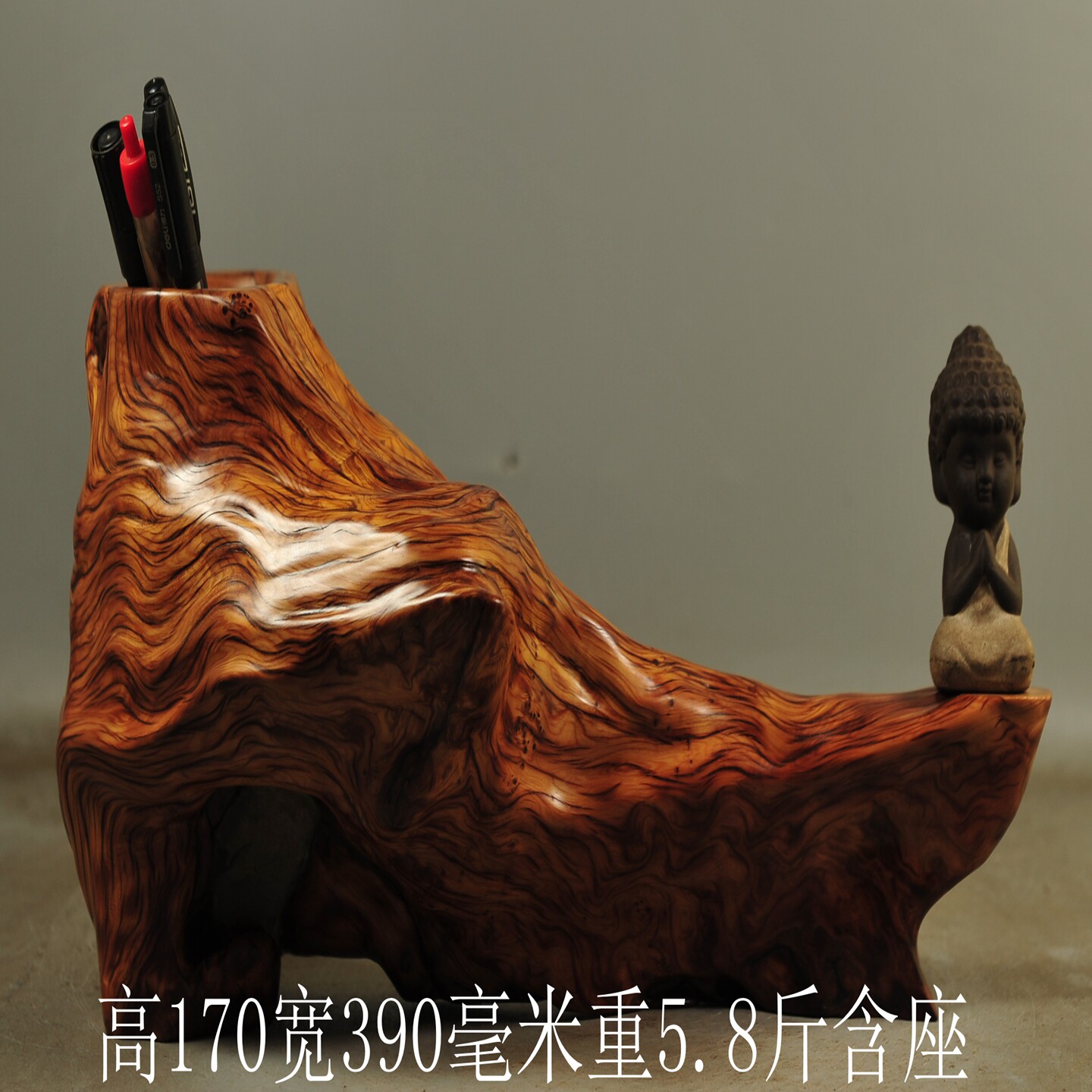 崖柏实木根雕佛像笔筒摆件